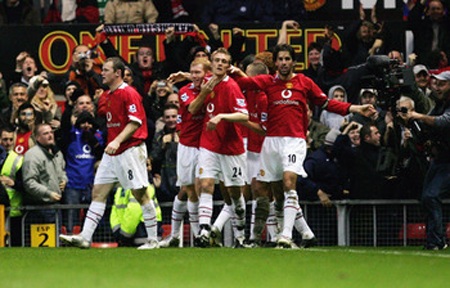 Nhìn lại những cuộc đối đầu giữa Mourinho và Alex Ferguson - 4 Nhìn lại những cuộc đối đầu giữa Mourinho và Alex Ferguson