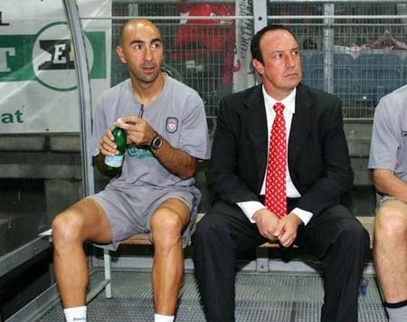 Trận đấu đầu tiên của Benitez trên băng ghế chỉ đạo Livepool trước