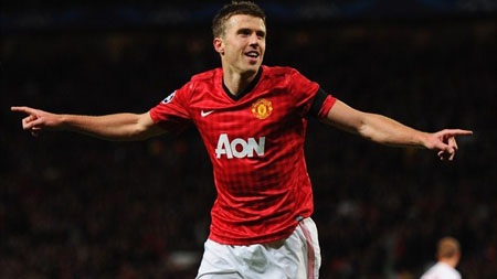Đánh giá những cầu thủ MU trong mùa giải lên ngôi Vương - 3 Michael Carrick trải qua mùa giải xuất sắc nhất trong sự nghiệp