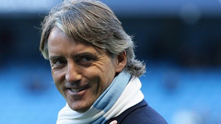 Man City thắng MU, Chelsea: Chất vàng mười của Man “xanh” - 3 Mancini, sau những thành công vừa qua, cần được trao thêm cơ hội