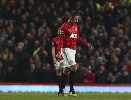 Van Persie tiếp tục tịt ngòi: Tại sao Percy? - 3 Áp lực trong thời điểm khó khăn có thể “đánh thức” được Van Persie?