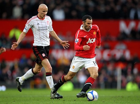 Đội hình tiêu biểu MU dưới triều đại Sir Alex - 9 Ryan Giggs