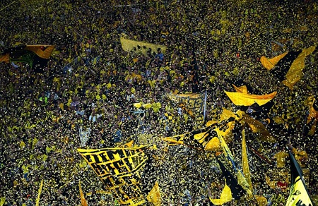 Dortmund tạo nên cơn sốt vé kỷ lục ở trận chung kết Champions League - 1 Nhu cầu vé của CĐV Dortmund quá cao so với cung