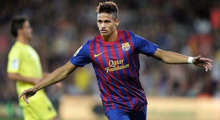 Neymar tới Barcelona: “Cáo” đã rời hang - 2 Tới Barcelona ở thời điểm này là quyết định mạo hiểm…