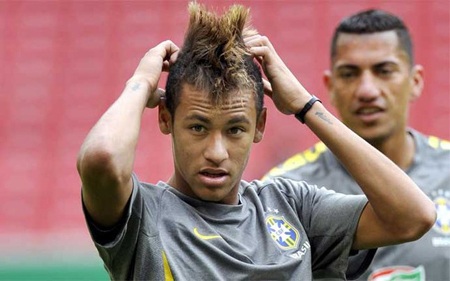 Những sự thật chưa bao giờ được công bố về Neymar - 1 Real Madrid từng khó chịu với mái tóc quái dị của Neymar