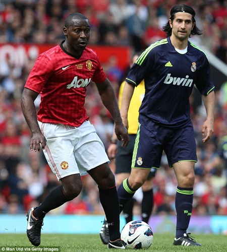 Những huyền thoại MU “phơi áo” trước Real Madrid - 14 Cặp tiền đạo Andy Cole - Dwight Yorke không thể “nổ súng”