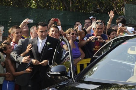 Chú rể Xavi với niềm hạnh phúc trong đám cưới