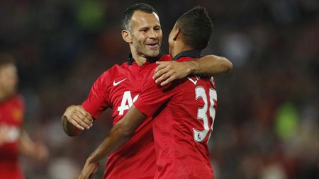 Ryan Giggs khẳng định MU không cần tăng cường lực lượng - 1 Ryan Giggs tự tin vào sức mạnh của MU