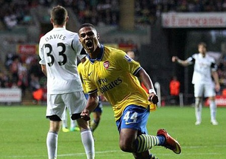 Chứng kiến lối chơi của Pháo thủ, nhiều người liên tưởng tới thời kỳ hoàng kim