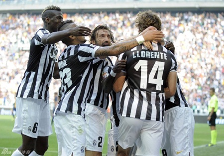 Llorente cứu Juventus, Inter đại thắng 7-0 trước Sassuolo - 3 Juventus nhọc nhằn vượt qua Hellas Verona