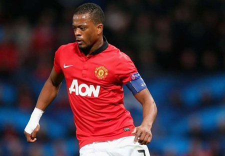 Evra muốn MU duy trì sự ổn định