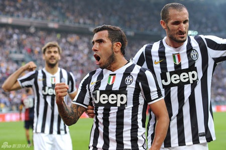 Juventus tìm lại niềm vui, AC Milan gục ngã phút bù giờ - 1 Juventus đã tìm được chiến thắng giải khát trước Genoa