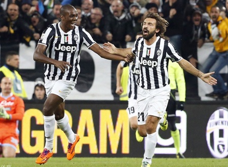 Đè bẹp Napoli, Juventus tiến rất gần tới AS Roma - 2 Pirlo là người thi đấu nổi bật nhất bên phía Juventus