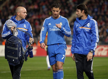 C.Ronaldo đã phải rời sân trong trận đấu ngày hôm qua