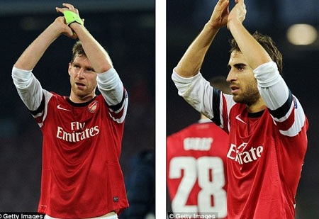 Gục ngã trước Napoli, Arsenal suýt bay khỏi Champions League - 2 Trận thua 0-2 là vừa đủ để “Pháo thủ” lọt vào vòng knock-out