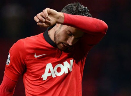 Hung tin cho MU: Van Persie lại dính chấn thương nặng - 1 Van Persie lại dính chấn thương