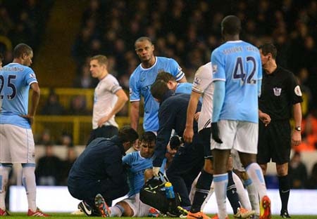 Man City “ngồi trên đống lửa” vì chấn thương của Aguero - 1 Aguero lại chấn thương ở thời điểm quan trọng