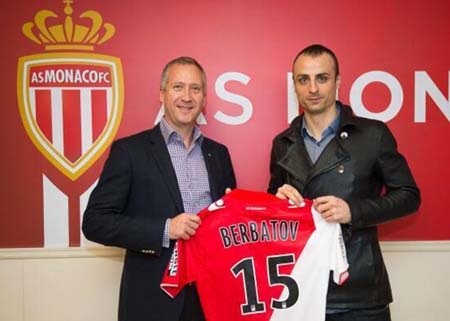 Berbatov chính thức gia nhập Monaco - 1 Berbatov chính thức khoác áo Monaco