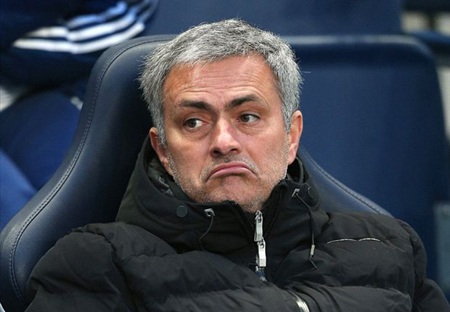 Mourinho: “Barcelona yếu nhất trong nhiều năm qua” - 1 Mourinho không đánh giá cao Barcelona