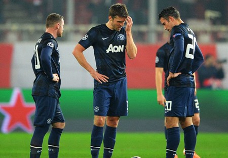 Van Persie chỉ trích đồng đội sau trận thua Olympiacos - 1 Van Persie quá thất vọng vì các đồng đội