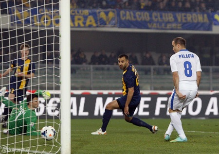 Đả bại “hiện tượng” Hellas Verona, Inter tiếp đà hồi sinh - 1 Inter xuất sắc vượt qua Hellas Verona với tỷ số 2-0