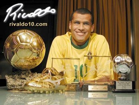 Rivaldo chính thức giải nghệ ở tuổi 41 - 1 Rivaldo chính thức chia tay sự nghiệp quần đùi áo số