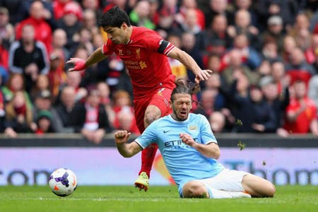 Cuộc đua Chiếc giày vàng châu Âu: Ngày buồn của tốp đầu - 1 Dù không ghi bàn nhưng Luis Suarez vẫn dẫn đầu cuộc đua Chiếc giày vàng