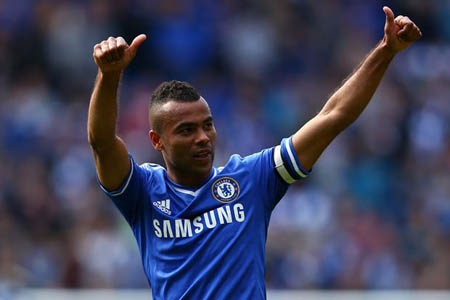 Rời Chelsea, Ashley Cole bỗng “đắt khách” lạ thường - 1 Có nhiều CLB quan tâm tới A.Cole