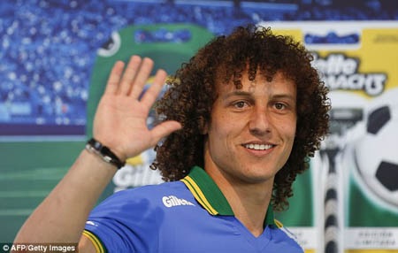 David Luiz sắp cập bến PSG với giá siêu khủng - 1 David Luiz
sắp cập bến PSG