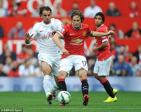 Di Maria: Thiên thần chắp cánh Quỷ đỏ - 3 Daley Blind
cũng là điểm sáng của MU trước QPR