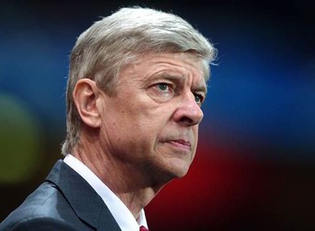 HLV Wenger phũ phàng bị sa thải bởi đài TF1 - 1 HLV Wenger
bị mất việc ở kênh truyền hình TF1