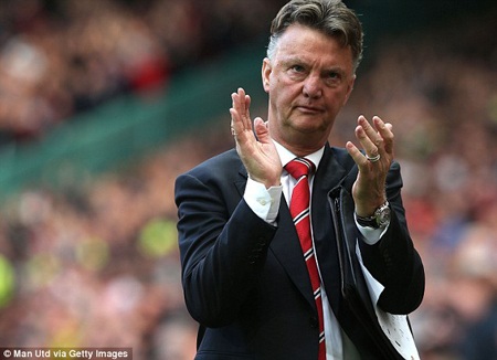 Ông hài
lòng về kế hoạch chuyển nhượng của Van Gaal