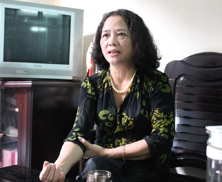 Những dáng hình theo chân người lính trên đường ra trận - 1 Thượng tá Nguyễn Thị Tiến - Nguyên Phó Giám đốc Bảo tàng Quân khu 4.