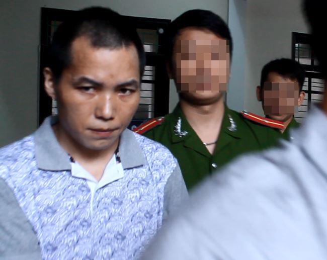 Sang Việt Nam đếm lá, Xồng Rua Cò lĩnh án chung thân.