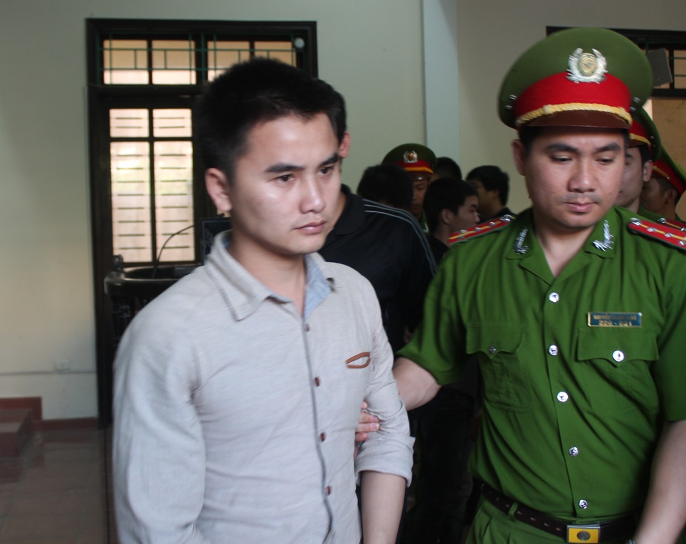 Án mạng trong bữa tiệc sinh nhật - 2 Các bị cáo tại phiên tòa.
