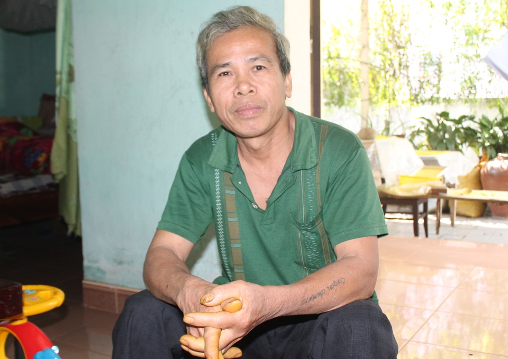 24 gia đình quân nhân và giấc mơ “mảnh đất cắm dùi” - 5 Ý kiến của lãnh đạo xí nghiệp và Quân khu 4 về việc cho các hộ dân mượn đất làm nhà vào năm 1991.