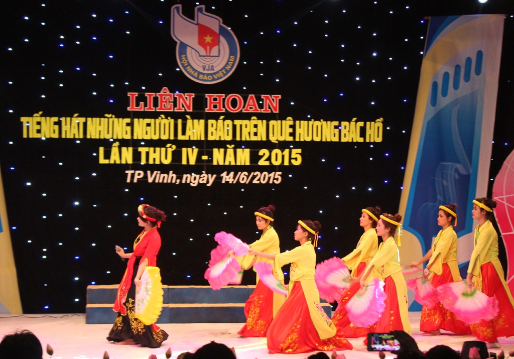 Tiết mục mang âm hưởng ca trù của Đài truyền hình kỹ thuật số Nghệ An.