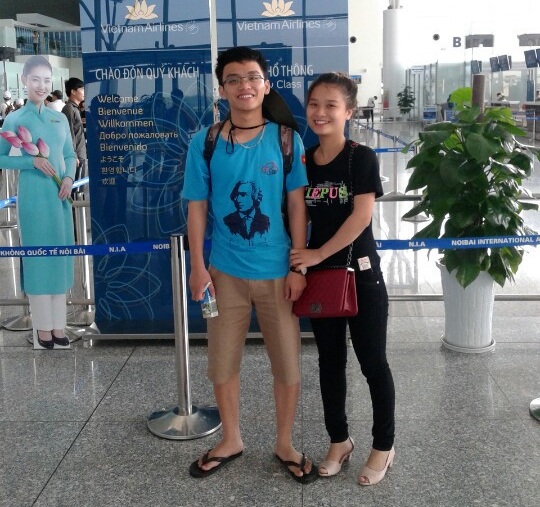 Cậu học trò "hiện thực hóa" giấc mơ Olympic gần 2 thập kỷ của trường Phan - 3 Tài và chị gái.