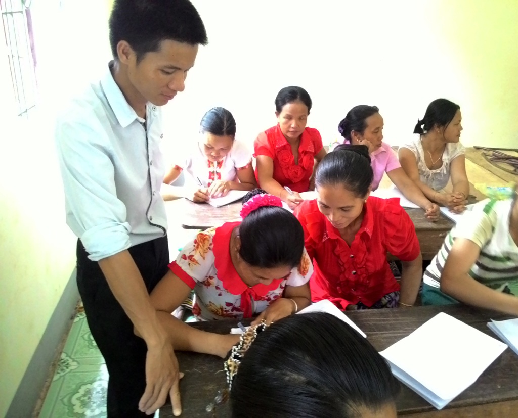 Cảm phục những giáo viên không biết đến nghỉ hè - 3 Thầy Bùi Hoài Nam và lớp học đặc biệt nhất 8 năm làm nghề giáo.