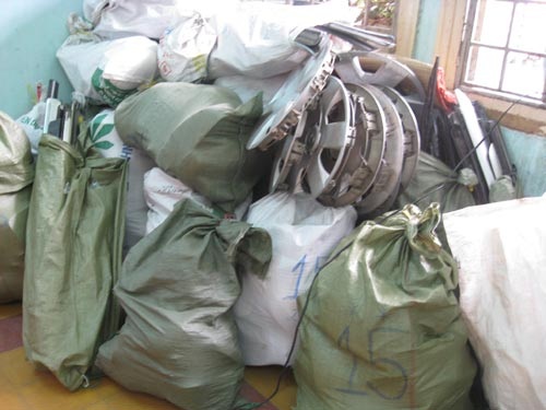 Phá băng trộm cắp phụ tùng ô tô  - 2