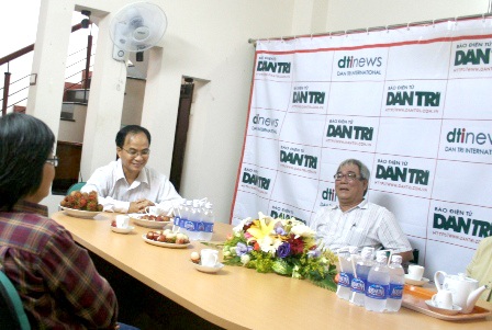 Lãnh đạo TPHCM thăm Văn phòng phía Nam báo Dân trí - 1