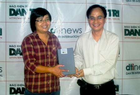 Lãnh đạo TPHCM thăm Văn phòng phía Nam báo Dân trí - 3