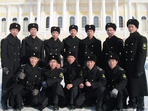 Năm Rồng thêm vũ khí “khủng”  - 8