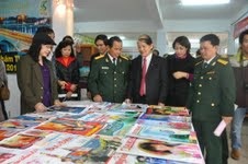 Khai mạc Hội báo Xuân Nhâm Thìn 2012 - 1 Khai mạc Hội báo Xuân Nhâm Thìn 2012 - 1