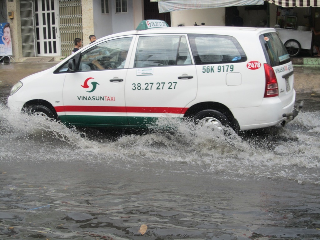 <b style=mso-bidi-font-weight:
  normal>