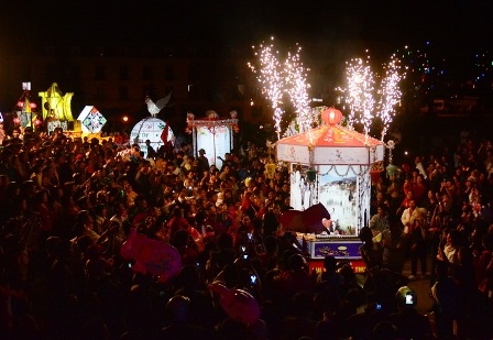 Sa Pa tưng bừng đêm hội hoa đăng