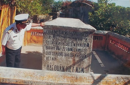 Công bố “Bia chủ quyền quần đảo Trường Sa” là di tích lịch sử cấp quốc gia - 1 Bia chủ quyền tại quần đảo Trường
Sa, tỉnh Khánh Hòa