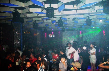 TPHCM sẽ quy hoạch những tuyến phố karaoke