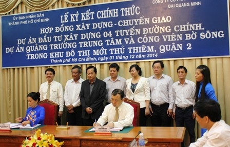 12.000 tỷ đồng làm 4 tuyến đường chính Khu đô thị mới Thủ Thiêm - 1 12.000 tỷ đồng làm 4 tuyến đường chính Khu đô thị mới Thủ Thiêm
