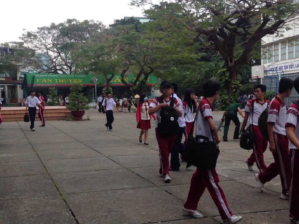 Một học sinh của trường THPT Hàn Thuyên bị đâm chết